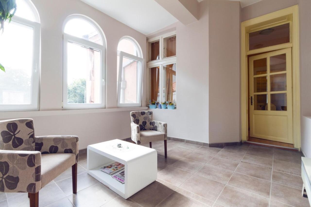 Apartment Sofija Nis Ngoại thất bức ảnh